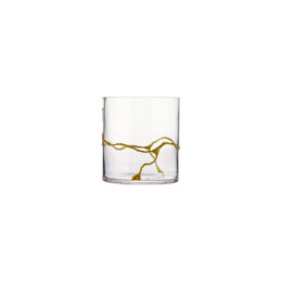 Kintsugi water glass decorated with embossed gold resin to recreate the Japanese kintsugi effect.