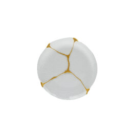 piatto Kintsugi rotondo 20 cm decorato con resina oro in rilievo per ricreare l'effetto giapponese del kintsugi